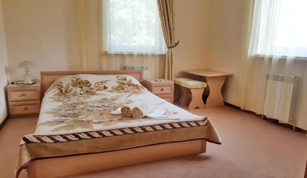 Мини-отель ФЕЯ-центр Бердянска Бердянск-49