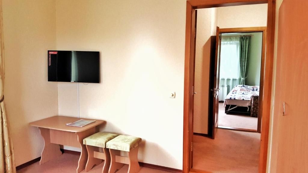 Мини-отель ФЕЯ-центр Бердянска Бердянск-57