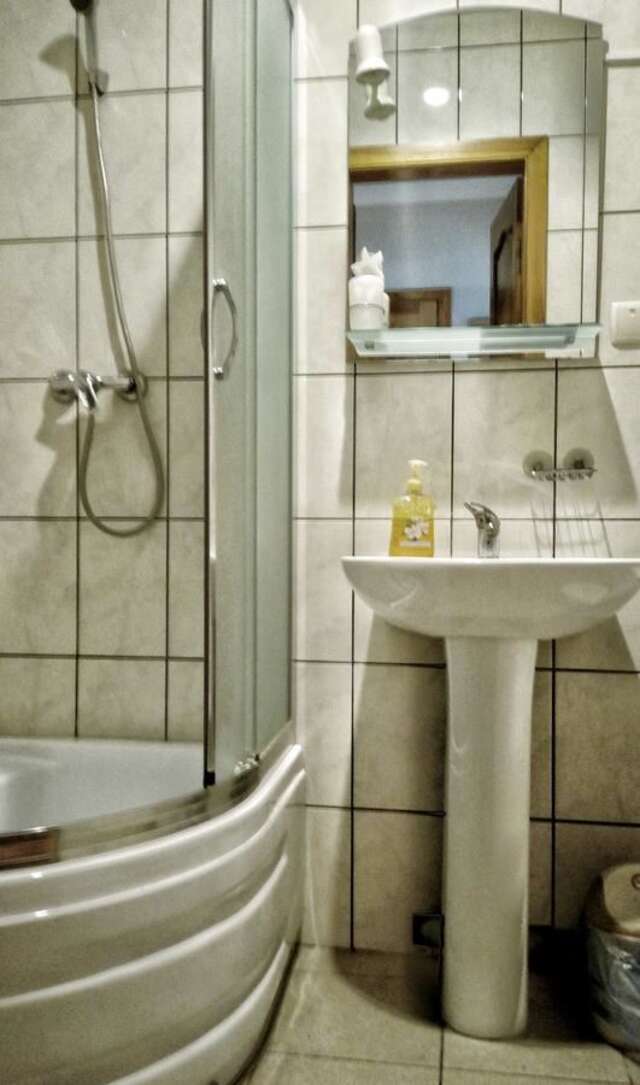 Мини-отель ФЕЯ-центр Бердянска Бердянск-28